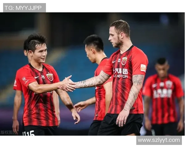 勇士与热火激战正酣2月赛季对决引发球迷热议